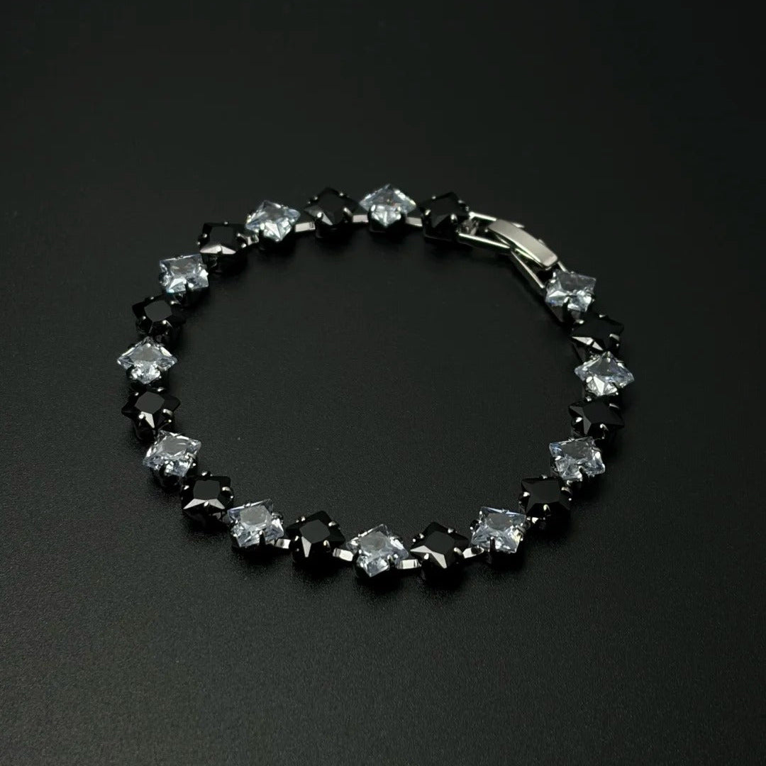 Alternating Color Cubic Zirconia Bracelet